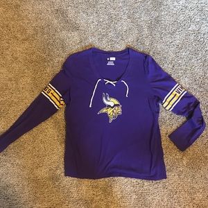 Women’s Minnesota Vikings long sleeve Size XXL